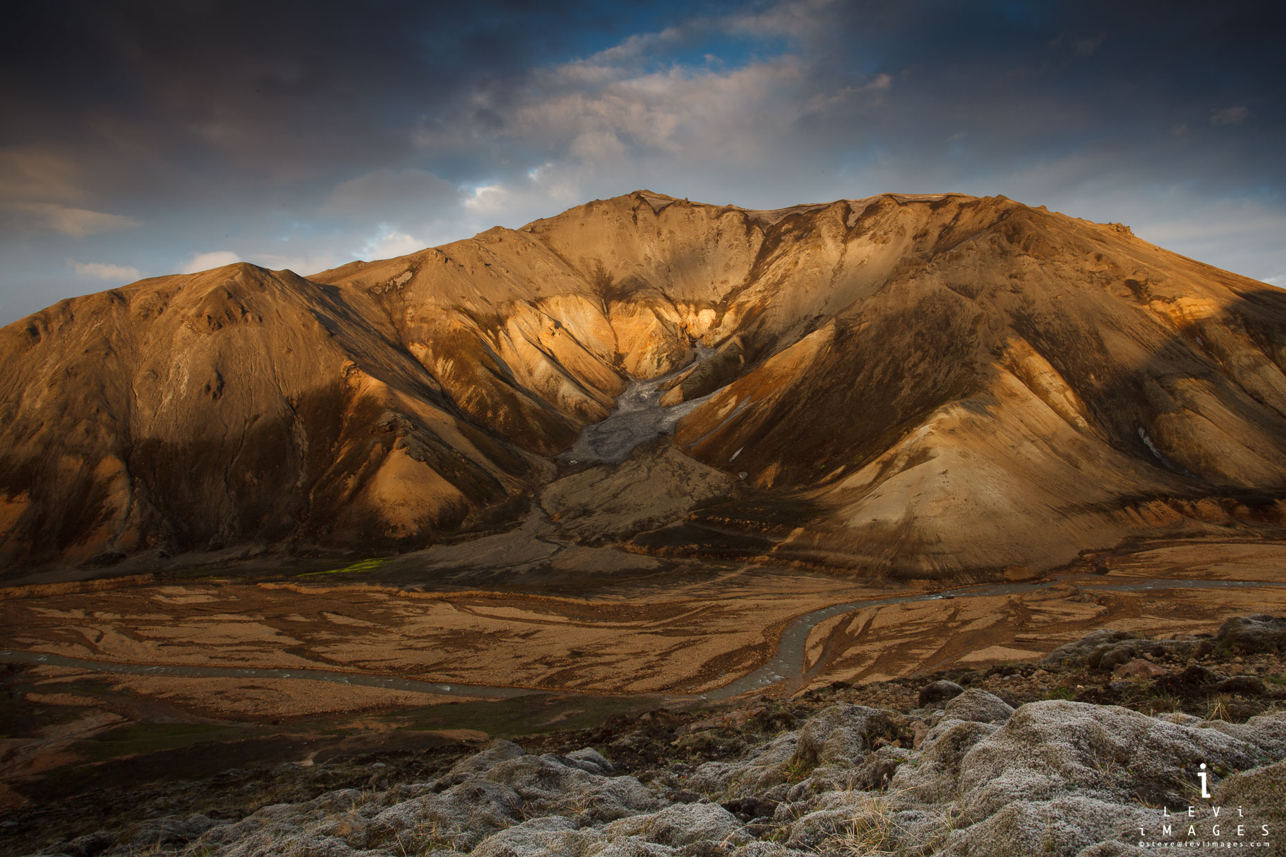 Mt Blahnukur at sunset. Landmannalaugar, Iceland