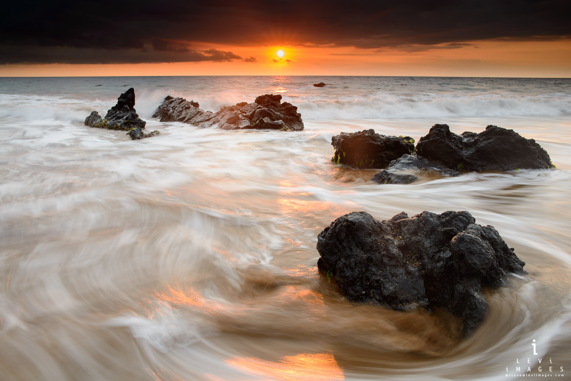 Hawaiian beach sunset. Maui, Hawaii